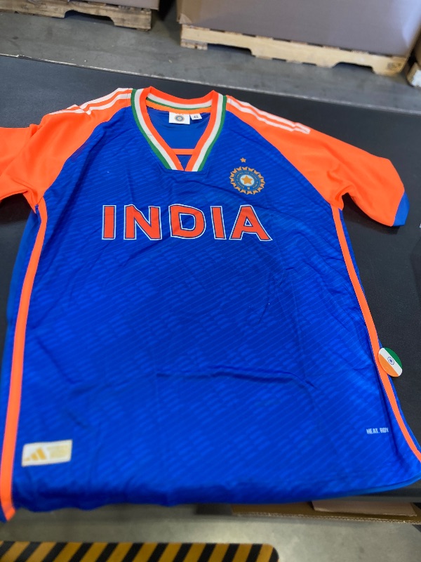 Photo 1 of KNK Cricket India Jersey T20 WC 2024 Fan Supporter T-Shirt Cricket Team Uniform Kids to Adult
 size 42