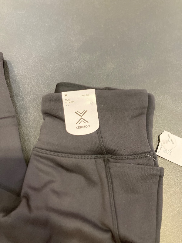 Photo 1 of xersion womens slim straight leggings size small 