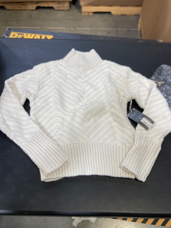 Photo 1 of worthington polar bear knitted turtleneck size PS makeup on neck part XS*