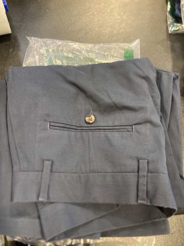 Photo 1 of Amazon Essentials Men's Slim-Fit Wrinkle-Resistant Flat-Front Chino Pant, Navy, 32W x 29L