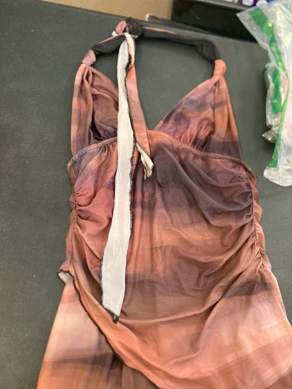 Photo 1 of
womens medium dress