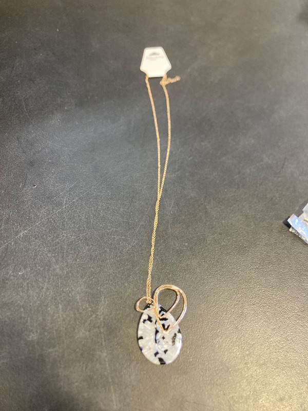 Photo 1 of long fashion necklace