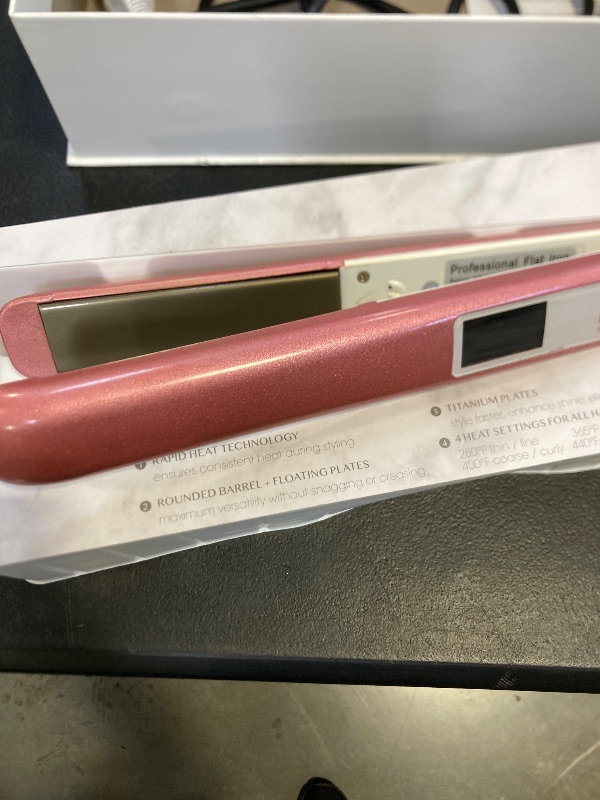 Photo 1 of kipozi flat pink iron hair straightener