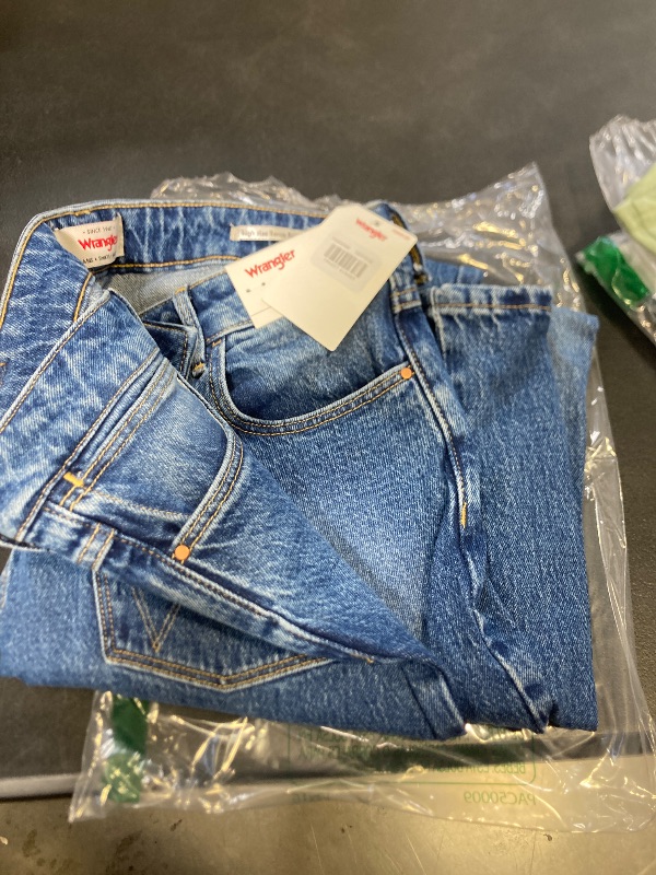 Photo 1 of Wrangler Womens High-Waisted Fierce Flare Jeans, Meadow, 12-32 US