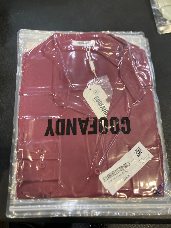 Photo 1 of COOFANDY Mens Dress Shirts Wrinkle Free Long Sleeve Button Down Shirt Formal Business Casual Shirts Wine Red SMALL