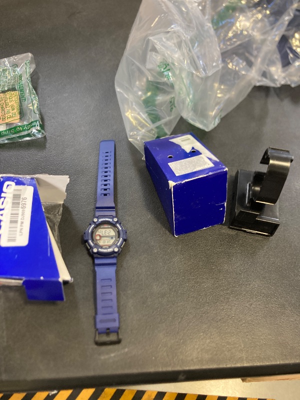 Photo 1 of Casio Tide Graph Moon Phase Men's Sports Watch w/Illuminator (Model WS-1300H-2AV Blue) CLIP BROKEN 