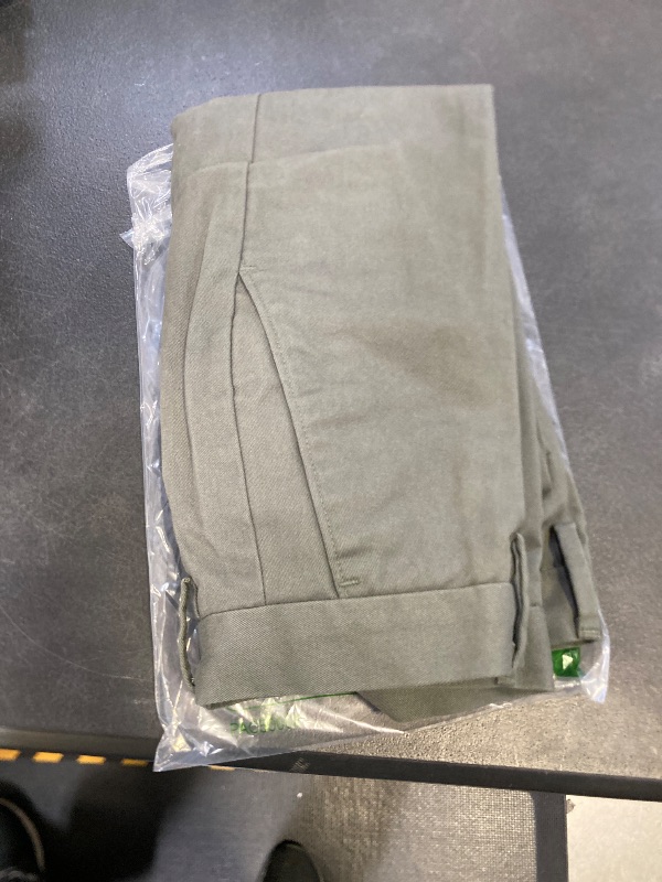 Photo 1 of Amazon Essentials Men's Classic-Fit Wrinkle-Resistant Flat-Front Chino Pant (Available in Big & Tall), Dark Olive, 34W x 31L