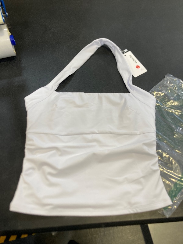 Photo 1 of REORIA Women's Halter Going Out Tops 2025 Summer Y2K Shirts Sleeveless Sexy Crop Tank Top Y2k Outfits
 SMALL