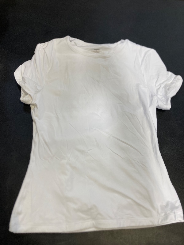 Photo 1 of SUUKSESS Women Double Lined Fitted Basic Tee Shirts Crew Neck Short Sleeve Y2K Going Out Crop Tops (Snow White, S)