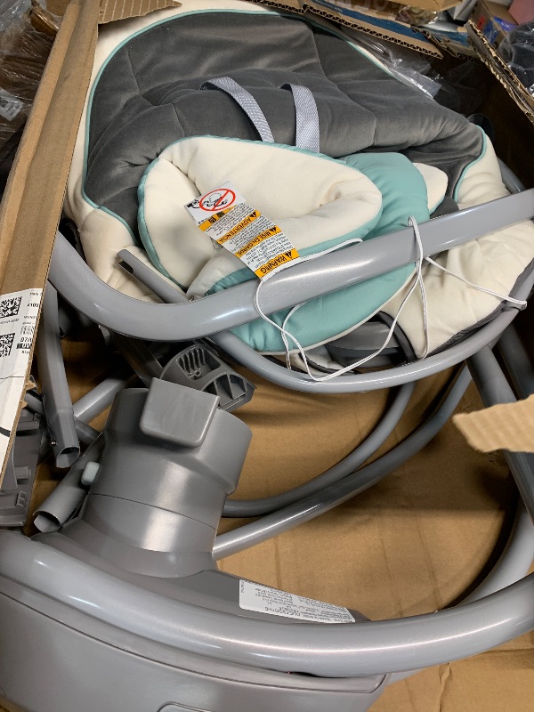 Photo 1 of (used)(incomplete)(sold for parts) Graco DuetSoothe Swing and Rocker