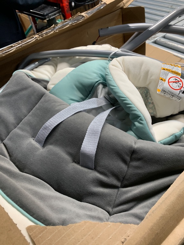 Photo 1 of (used)(incomplete)(sold for parts) Graco DuetSoothe Swing and Rocker