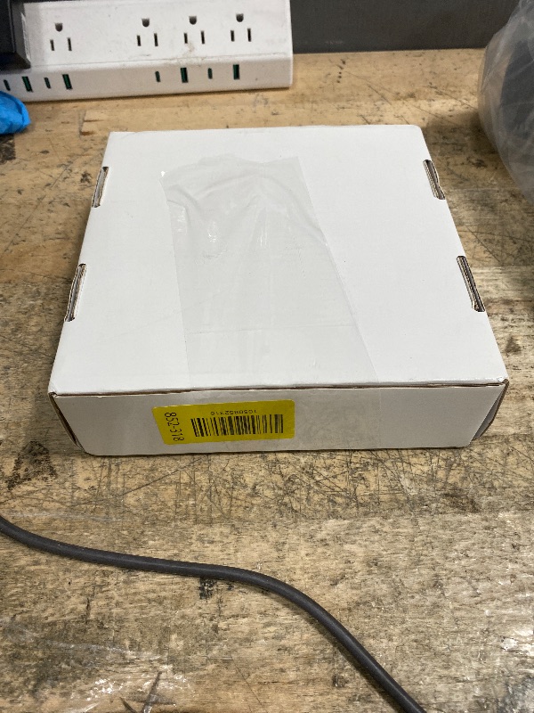 Photo 1 of 21 Pieces Starfish Ornament Sets Starfish Decor Fish Net Sea Wall Decor Fishnet Nautical Decoration for Crafts Beach Wedding Mermaid Party Under The Sea Party Decorations(White)