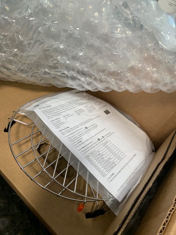 Photo 1 of *************button panel was undone and button does not work to open door**************
GE GCST10A1WSS 4-in-1 Microwave Oven, 1,050 Watts Air Fryer, Broiler & Convection Mode, Child-Lock Technology, Kitchen Essentials for The Countertop or Dorm Room, 1.0