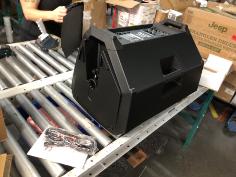 Photo 1 of ***USED - UNABLE TO TEST***
ALTO TS415 2500W 15" Powered PA Speaker with 3 Channel Mixer, Bluetooth Streaming, Wireless Loudspeaker Linking, DSP and ALTO App
