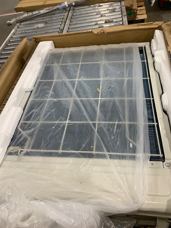 Photo 1 of ** not complete set**GarveeHome 12000 BTU Mini Split Air Conditioner Heat Pump System, Wifi Enabled 20 SEER2 208V- 230V Ductless AC Cool Up to 750 Sq. Ft, Compatible with Alexa, Complete Installation Kit, White