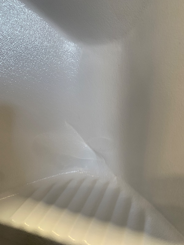Photo 1 of ** see notes **Lippert Replacement 34"x 34"x 68" White Neo Angle Shower Wall Surround for RVs, Manufactured Homes, Travel Trailers, 5th Wheels, and Motorhomes - 306205