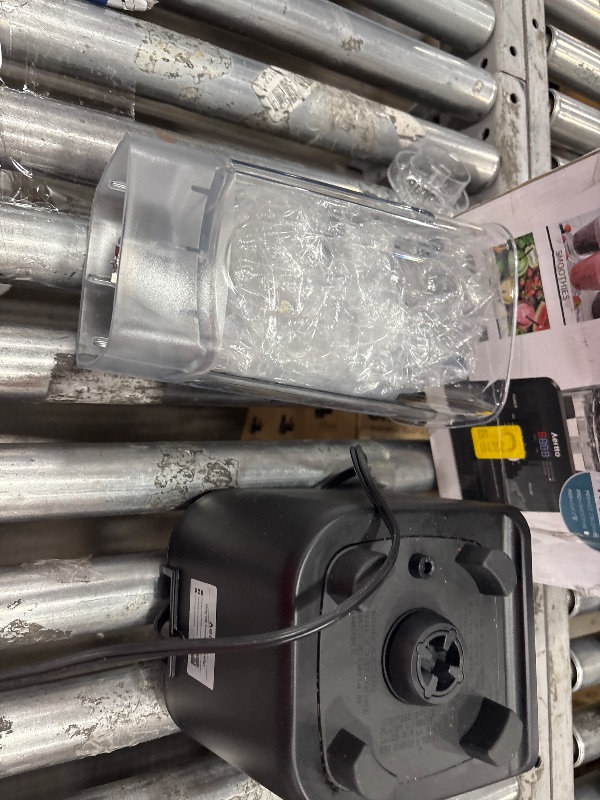 Photo 1 of ***DOESNT POWER ON PARTS ONLY***
Aeitto Blender, Blenders for Kitchen with 1500-Watt Motor, 68 Oz Large Capacity, Professional Countertop Blenders for Ice Crush, Frozen Drinks (Silver)
