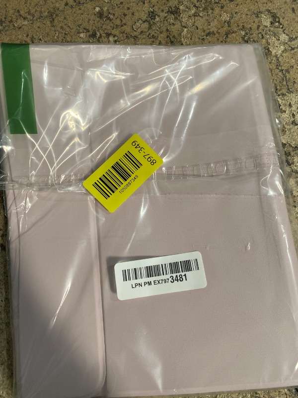 Photo 1 of ***(MISSING MOUSE AND KEYBOARD)***kaidisen Backlit Keyboard Case for iPad (A16) 11th Gen 2025/ iPad 10th Generation 2022 10.9 inch Case with Mouse and Detachable Backlight Keyboard,Pink+White