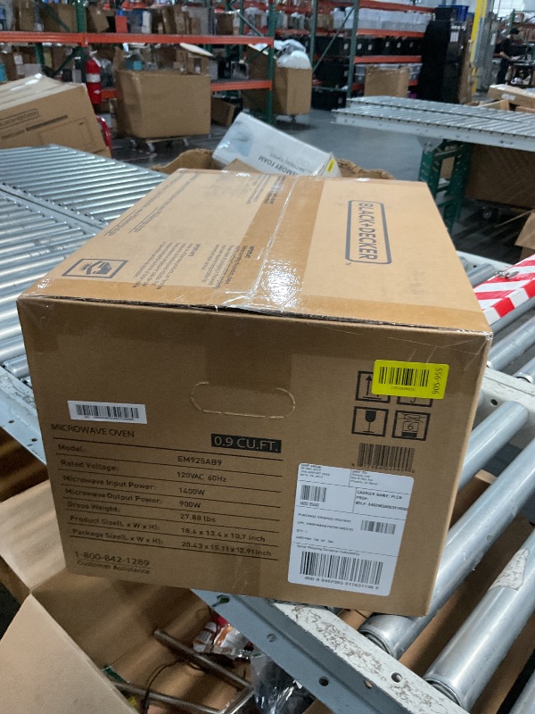 Photo 1 of *** FACTORY SEALED *** BLACK+DECKER Digital Microwave Oven with Turntable Push-Button Door, Child Safety Lock, Stainless Steel, 0.9 Cu Ft