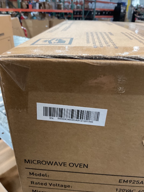 Photo 1 of *** FACTORY SEALED *** BLACK+DECKER Digital Microwave Oven with Turntable Push-Button Door, Child Safety Lock, Stainless Steel, 0.9 Cu Ft