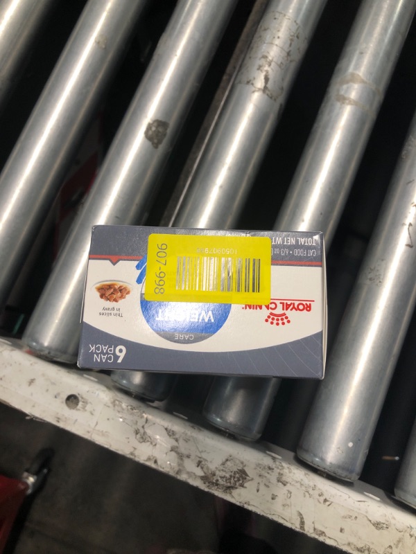 Photo 1 of *******BEST BUY 12/06/2025*******Royal Canin Feline Care Nutrition Weight Care Adult Thin Slices in Gravy Cat Food, 3 oz (Pack of 6)