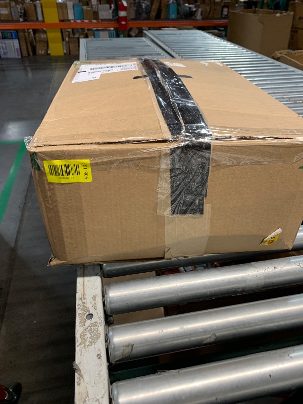 Photo 1 of ***** REFFRENCE PHOTO ONLY ****Amazon Basics Down Alternative Pillow for Back Side Sleepers, Medium Density, Standard Size, 26" x 20", 2-Pack, White