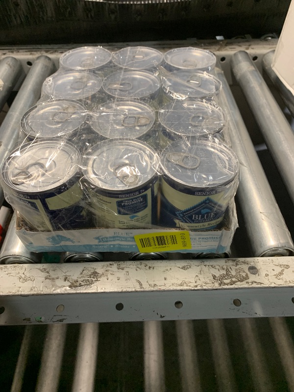 Photo 1 of *****BEST BUY MARCH 29TH 2028*********Blue Buffalo Homestyle Recipe Senior Wet Dog Food, Made with Natural Ingredients, Chicken Dinner with Garden Vegetables, 12.5-oz Cans (12 Count)