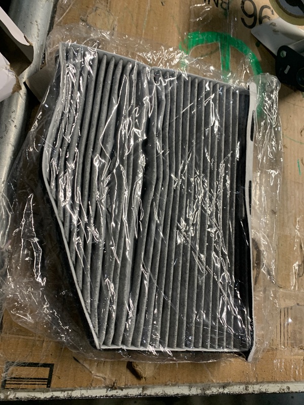 Photo 1 of ***(MINOR DAMAGE)***KAX Cabin Air Filter, CF10373 Replacement for Jetta, Passat, Tiguan, Beetle, Golf, CC, Rabbit, GTI, R32, A3, A3 Quattro, Q3, TT, w/Activated Carbon Passenger Compartment Air Filter