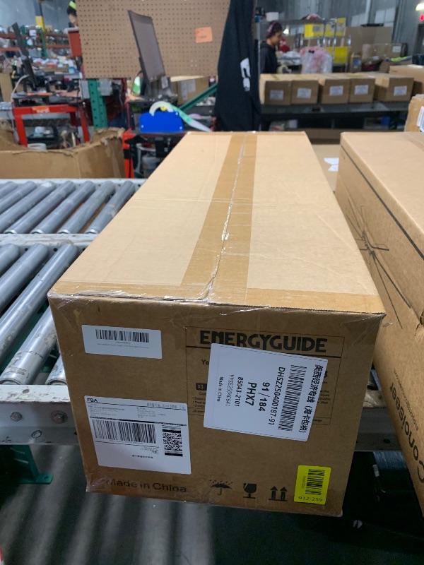 Photo 1 of ***USED/ITEMS MAY BE MISSING

Conciseer Modern 72 Inch Ceiling Fans with Lights and Remote,Living Room Office Library Cafe Outdoor Industrial, 3CCT Dual Color 8 Blades 6 Speed Reversible Quiet DC Motor, Black/Wood Grain