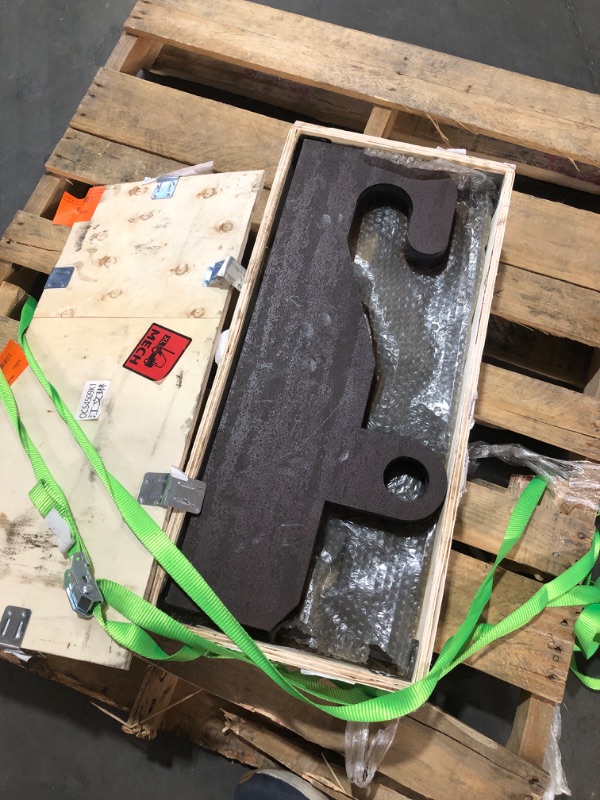 View 2 of ***TRUCK/TRAILER PICKUP ONLY*** Blank Quick Attach Fit for JRB 416 Loader Mounts
with 4 Wear Ears for Top Hook Direct Replacement