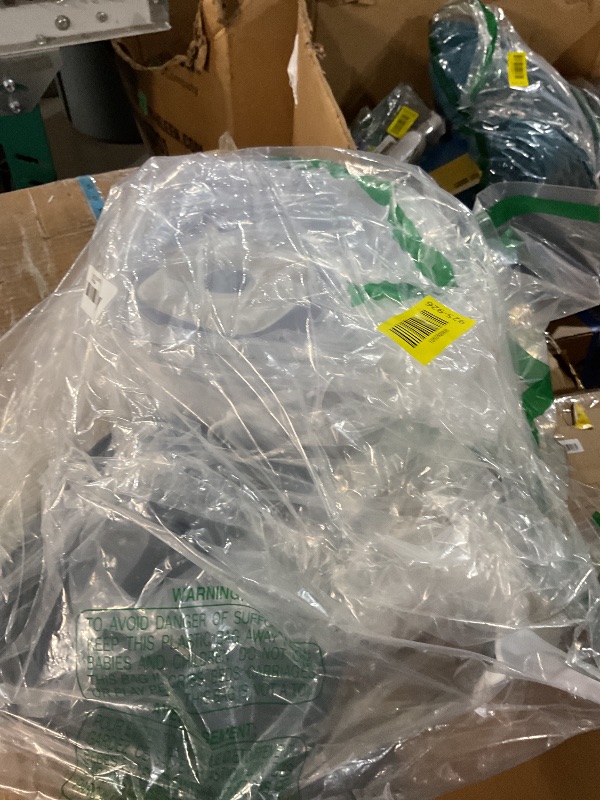 Photo 1 of (used item) Veken Innovation Award Winner 95oz/2.8L Pet Fountain, Automatic Cat Water Fountain Dog Water Dispenser