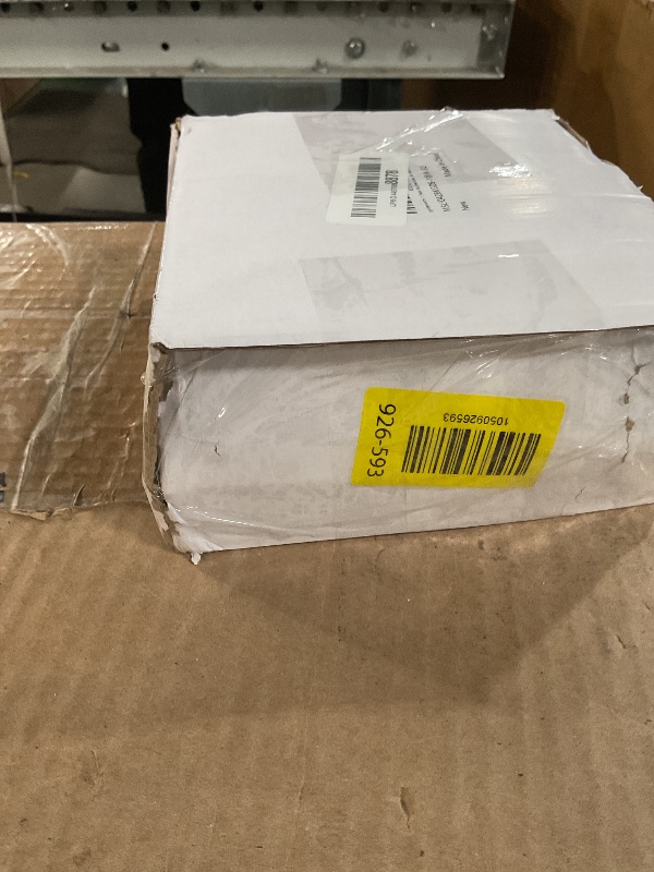 Photo 1 of ***missing screws******paint on handle***Goldenwarm 1 Pack Gold Door Handles Interior, Brushed Gold Privacy Lever Door Handle, Heavy Duty Interior Bedroom Door Lever Pack, Door Handles for Bathroom