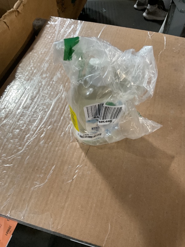 Photo 1 of (only one) Seventh Generation Laundry Detergent, Ultra Concentrated EasyDose, Free & Clear, 23.1 Fl Oz