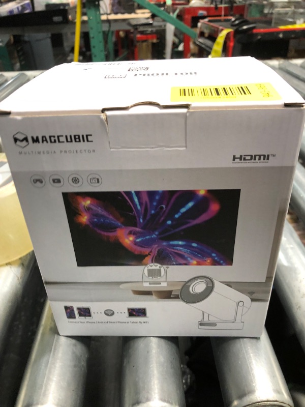 Photo 1 of ?Electric Focus?Magcubic Mini Projector 4K Support, Smart Projector with WiFi 6 and Bluetooth 5.4, 5W Soundbase Speaker, 180° Rotation, Portable Proyector for Home Theater