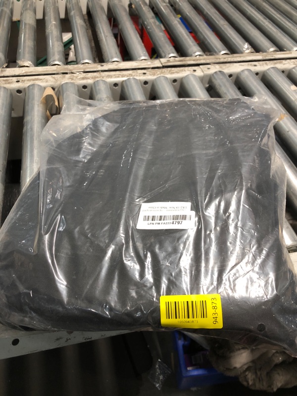 Photo 1 of (used)(incomplete) TINGLU Window Shades for Volvo XC40 2019-2025 Accessories Car Side Full Windows Rear Triangular Windshield Sun Shade