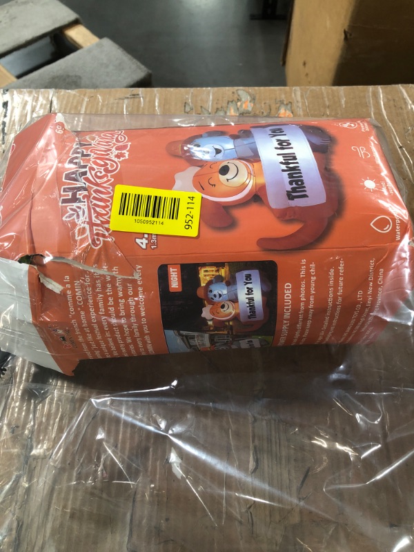 Photo 1 of ??COMIN 4.3FT Thanksgiving Decorations Outdoor Fall Inflatables with Built-in LED Light Yard Decoration for Holiday Garden Lawn