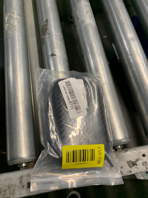 Photo 2 of Mirror Reflection Clip, Smartphone Camera Mirror Reflection Clip Kit, Capture Stunning Reflections Instantly, Portable and Compact, Suitable for Photography Enthusiasts