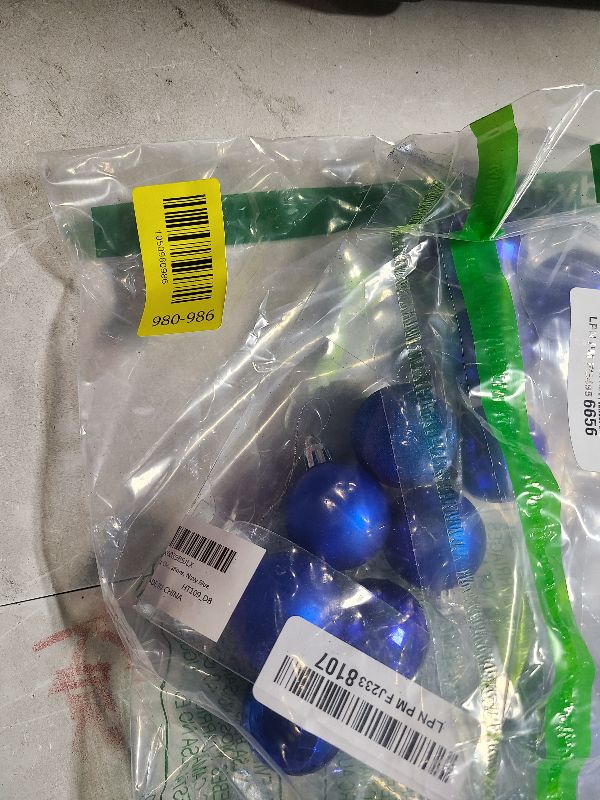 Photo 1 of Aitsite 24ct Christmas Tree Ornaments Set 1.57 inches Mini Shatterproof Holiday Ornaments Balls for Christmas Decorations (Blue)