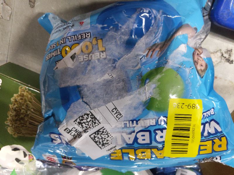 Photo 1 of 16Pcs Reusable Water Balloons for Kids, Pool Beach Water Toys for Boys and Girls, Summer Toy for Outdoor Games