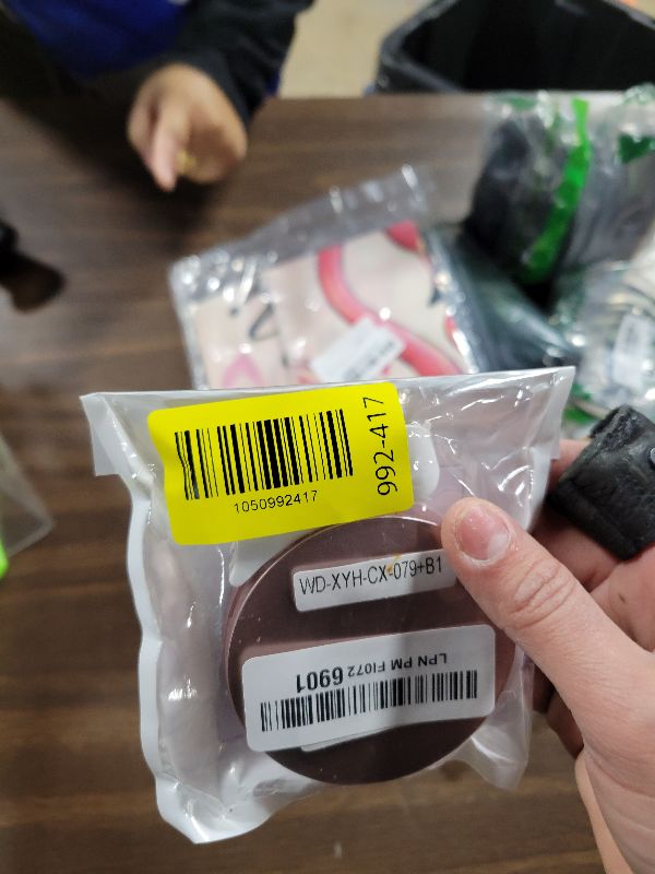 Photo 1 of 2-Pairs Magnetic Eyelashes Kit with Applicator: Wendy Natural Reusable False Lash Soft Waterproof False Lash No Glue Needed, 079+B01