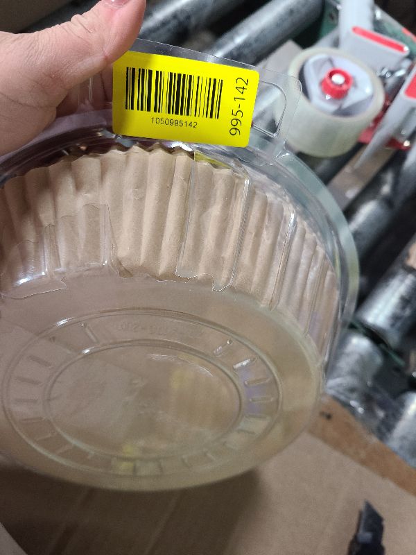 Photo 1 of 200pcs Air Fryer Disposable Paper Liner, Non-Stick Disposable Air Fryer Parchment Paper Liners, Baking Paper for Air Fryer Oil-Proof, Water-Proof, Food Grade Parchment?6.3" in Bottom, 8" on top?