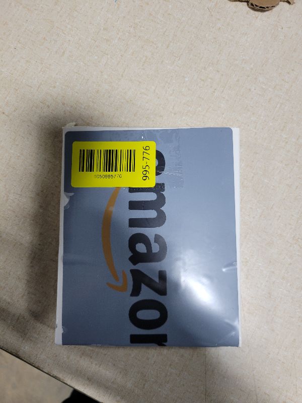 Photo 1 of 100 Pcs Mini Christmas Decorations Miniature Resin Triple Leaf Holly Berries Ornament Christmas Simulation Holly Berries Leaves DIY Tiny Craft Charms for Xmas Tree Wreath Card Gift Fillers Supplies