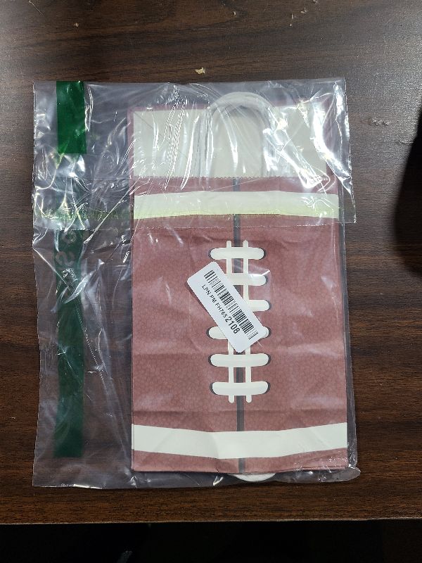 Photo 1 of 16 PCS Football Party Bags