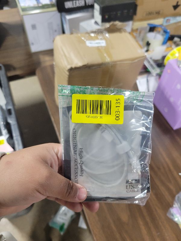 Photo 1 of 2-Pack 1.5FT Short Car Carplay Cable for iPhone 17 15 16 /Air/ Pro Max, USB A to USB C for Carplay for iPhone USB Cord, Car Charger for iPhone 17 Air Charging Cable, iPad Pro, iPad Car Charger Cord