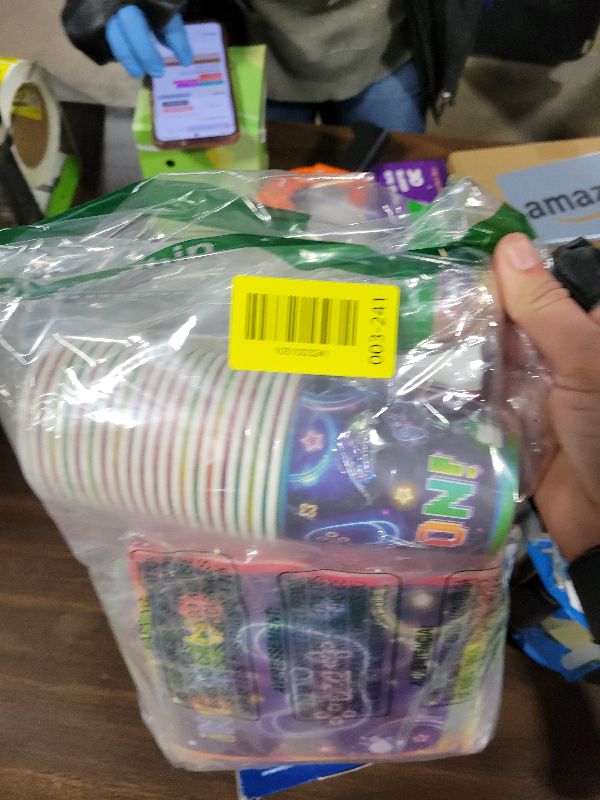 Photo 1 of 142pcs Video Game Birthday Decorations Gamer Party Tableware Video Game On Themed Plates Napkins Cups Tablecloth Banner for Boys Girls Neon Gaming Party Favors Supplies