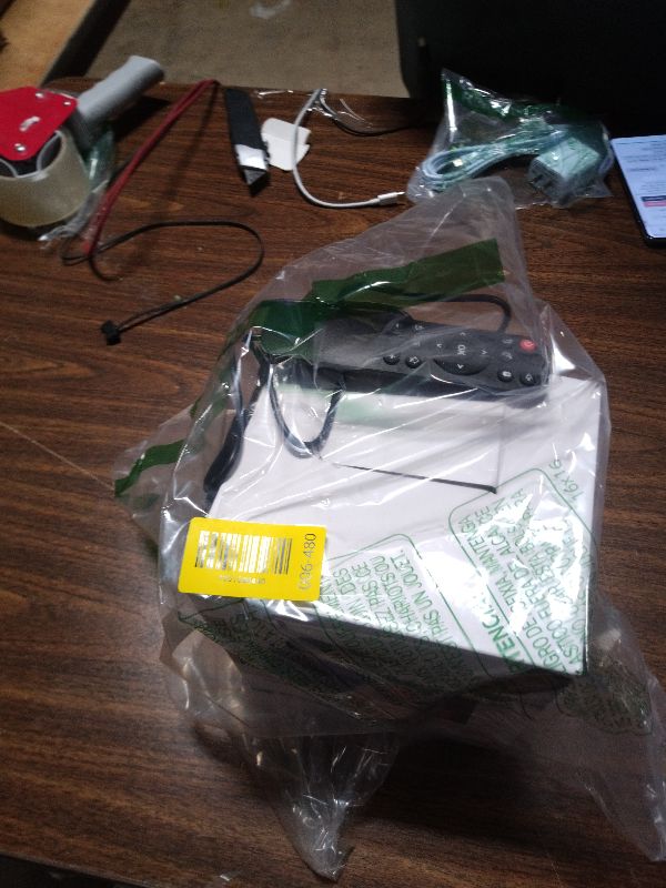 Photo 1 of [Electric Focus]Mini Portable Projector with 4K Support, Bluetooth 5.4 WIFI6, 5watt Sound Base Speaker, 260 ANSI, Android 11, 210° Rotation , Auto Keystone Correction Video Projector HY300 PLUS