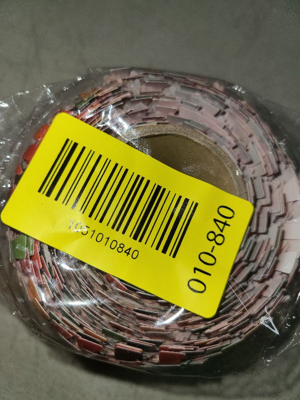 Photo 1 of 65.6Ft Fall Bulletin Board Borders Maple Leaves Bulletin Board Trim for Thanksgving Autumn Holidays for Classroom Blackboard Wall Desk Office Decoration