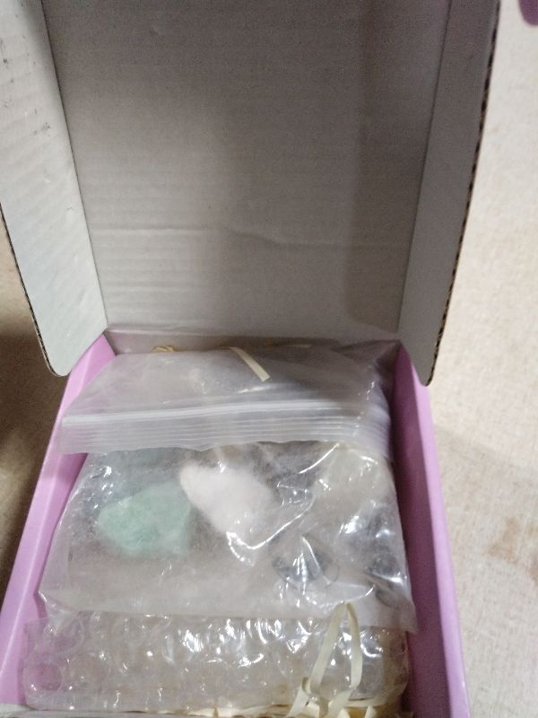 Photo 1 of 14Pcs Crystals and Healing Stones, Real Healing Crystals, Raw Crystals, Selenite Charging Plate, Amethyst Necklace, Rose Quartz