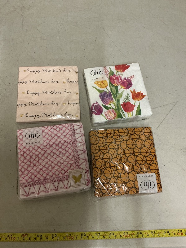 Photo 1 of 4 pack Slant Collections Party Beverage/Cocktail Foil Disposable Paper Napkins