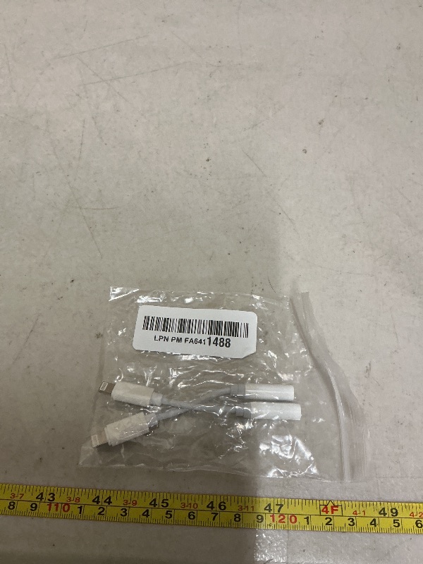 Photo 1 of [Apple MFi Certified] iPhone 3.5mm Headphone Jack Adapter,2 Pack for Apple Lightning to 3.5mm Earphones Jack Adapter Cord Dongle Aux Cable Converter Accessories Compatible with iPhone14 13 12 11/Xs/XR